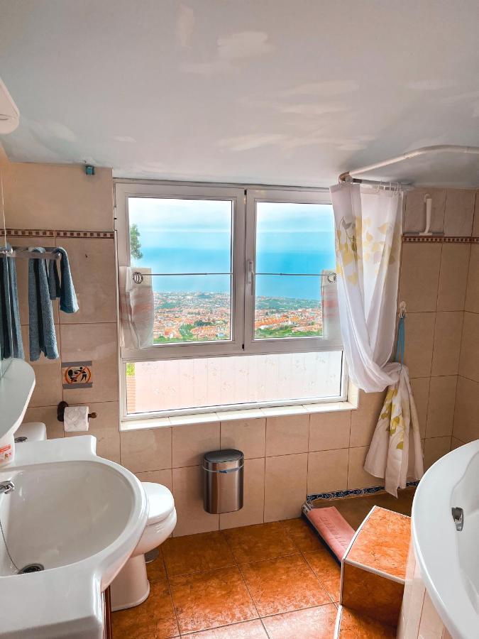 Sun-Soaked Apt W Patio, Balcony & Garden - Aguilas La Orotava Eksteriør billede