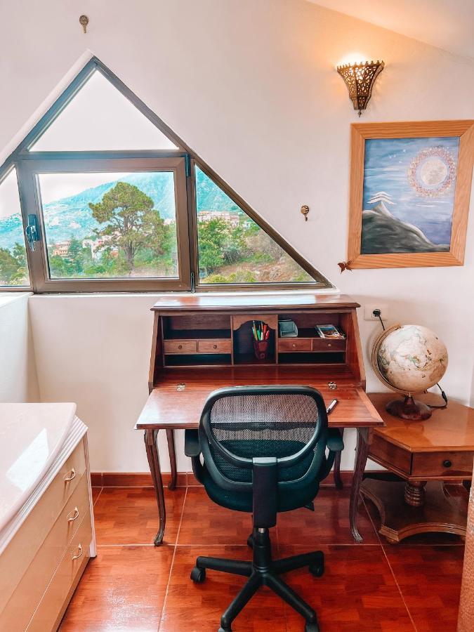 Sun-Soaked Apt W Patio, Balcony & Garden - Aguilas La Orotava Eksteriør billede